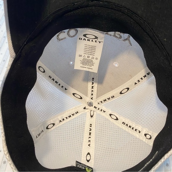 New with Tag Oakley cresting driver golf while cap Country Inns & Suites S/M - Picture 5 of 11